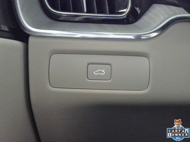2025 Volvo XC60 Ultra - Photo 16