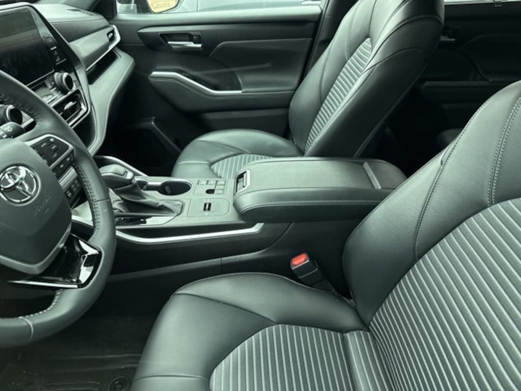 Certified 2023 Toyota Highlander XSE SUV