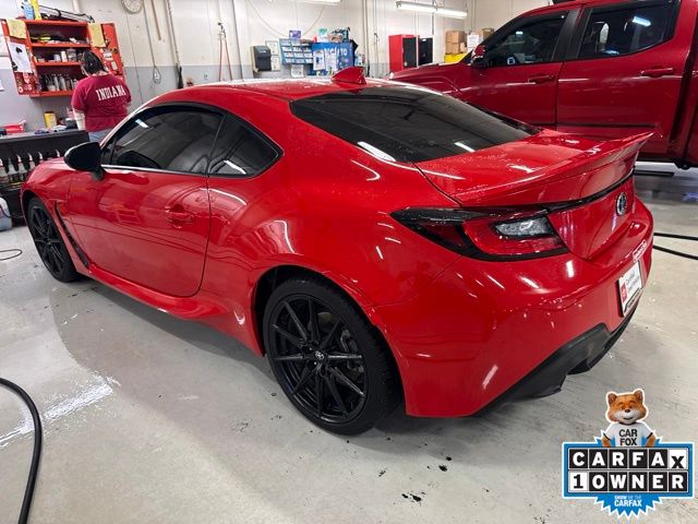 2024 Toyota GR86 Premium - Photo 2