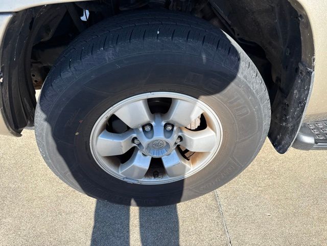 Used 2004 Toyota 4Runner SR5 with VIN JTEBU14R040023226 for sale in Jasper, IN
