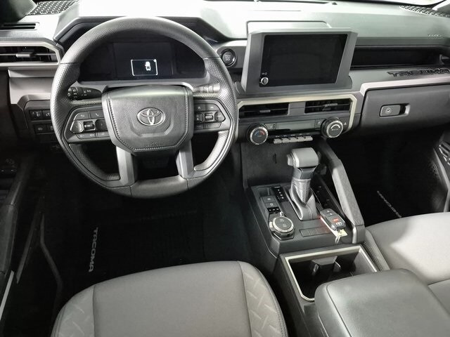 2025 Toyota Tacoma SR5 4x4 Double Cab photo 2