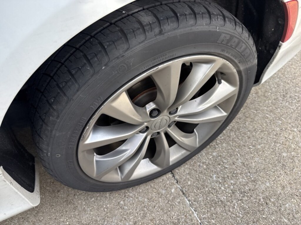 Used 2015 Chrysler 200 S Sedan