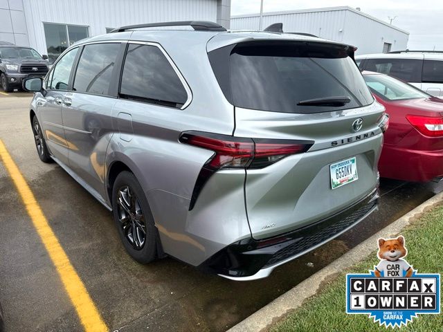 2024 Toyota Sienna XSE - Photo 7