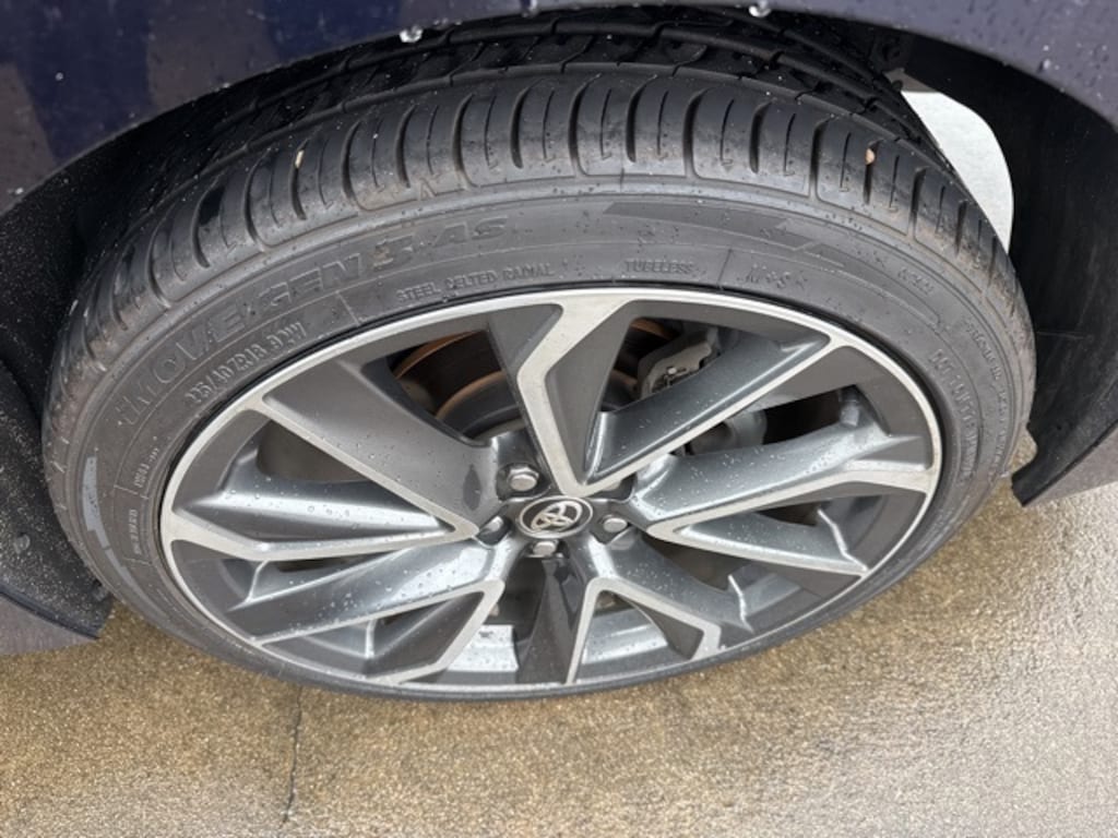 Used 2022 Toyota Corolla SE Sedan
