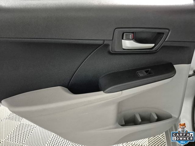 2013 Toyota Camry LE - Photo 25