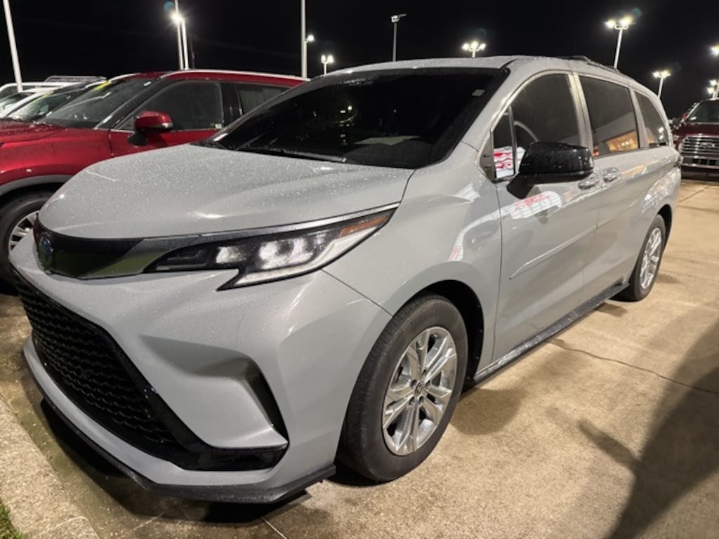 Certified 2023 Toyota Sienna XSE Van Passenger Van