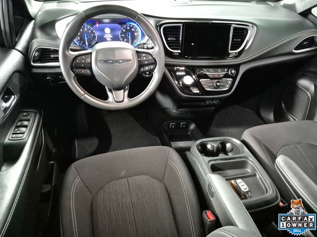 2021 Chrysler Pacifica Touring - Photo 10