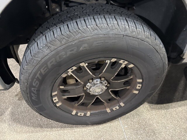 2013 Ford F-150 XLT photo 2