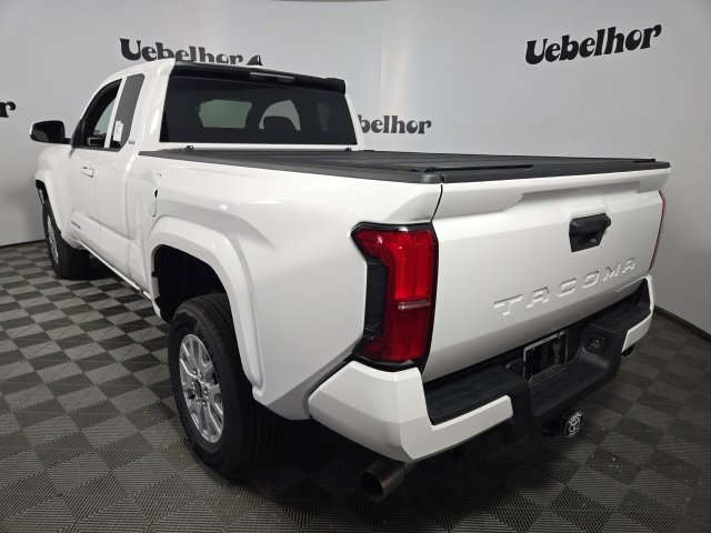 2025 Toyota Tacoma SR5 XtraCab photo 2