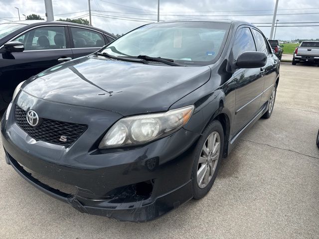 2010 Toyota Corolla LE AT's photo
