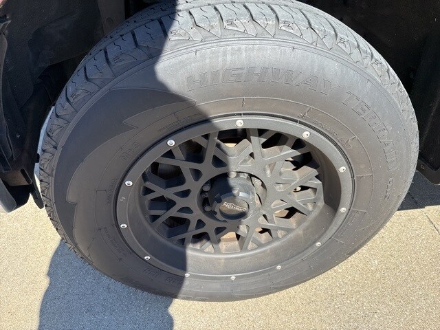 2015 Ford F-150 XLT photo 2