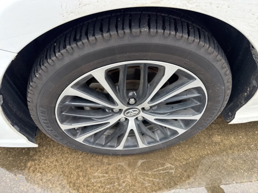 Certified 2018 Toyota Camry SE Sedan