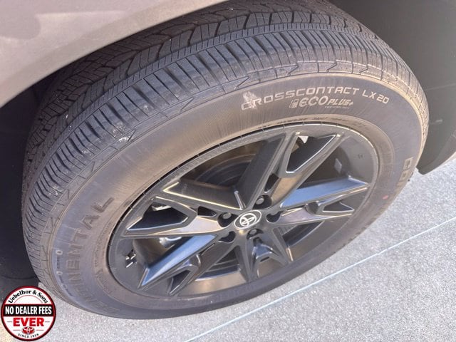 2026 Toyota Grand Highlander Limited - Photo 6