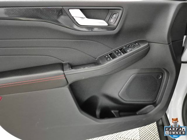 2023 Ford Escape ST-Line Select - Photo 13