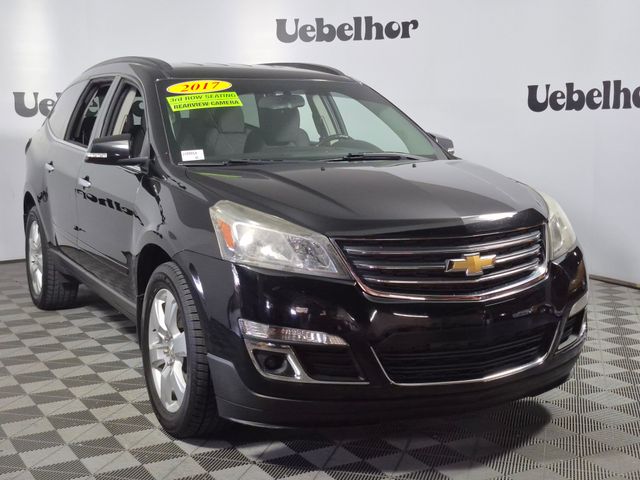 2017 Chevrolet Traverse 1LT - Photo 1