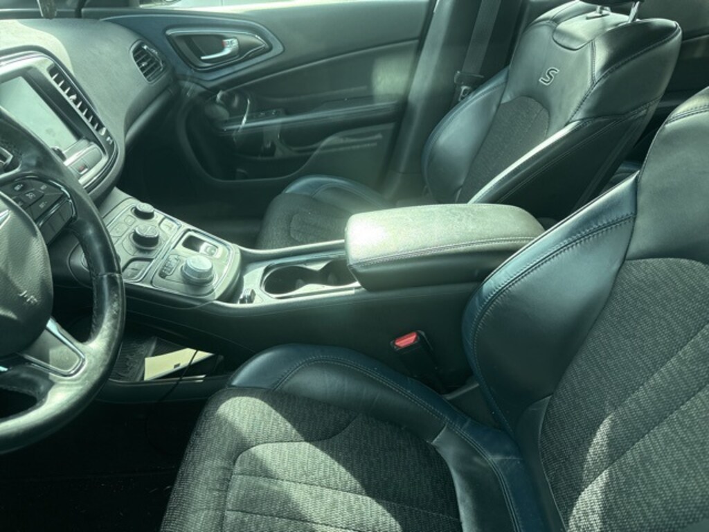 Used 2015 Chrysler 200 S Sedan