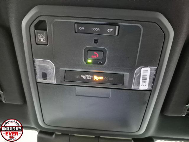 2026 Toyota Tacoma SR5 - Photo 22