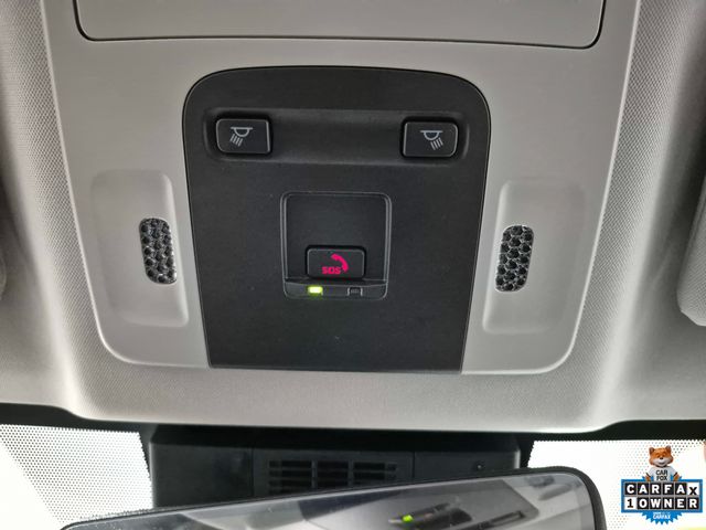 2025 Toyota Camry LE - Photo 23