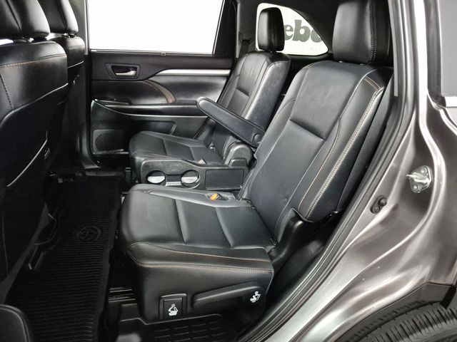 2019 Toyota Highlander XLE - Photo 26