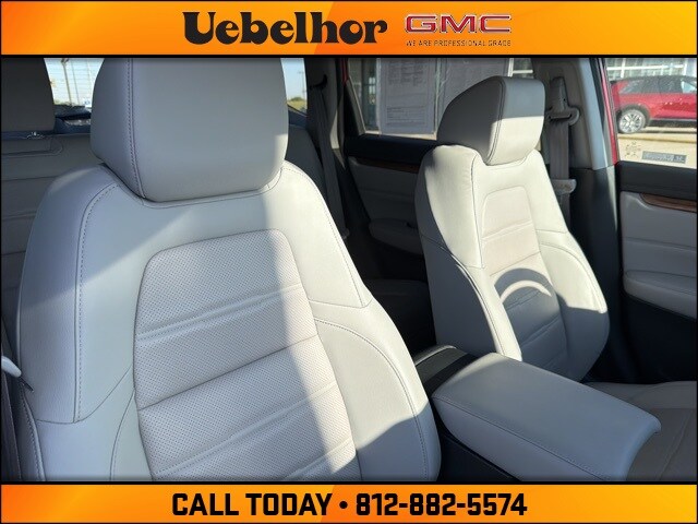 2022 Honda CR-V Touring photo 2