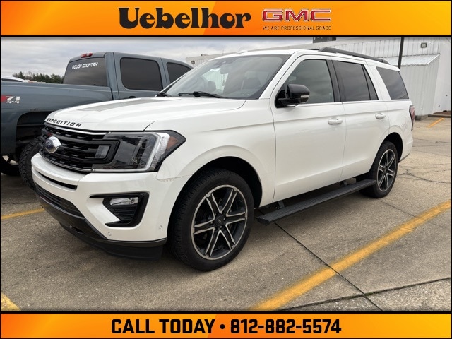 2021 Ford Expedition Limited's photo