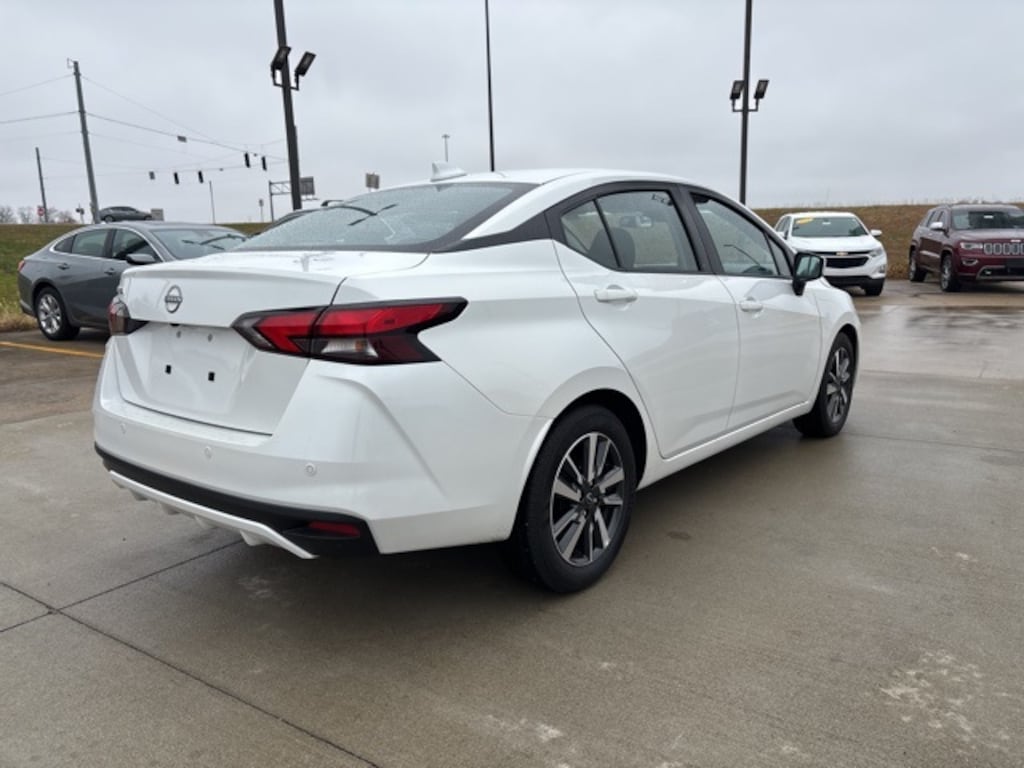 Used 2025 Nissan Versa 1.6 SV Sedan
