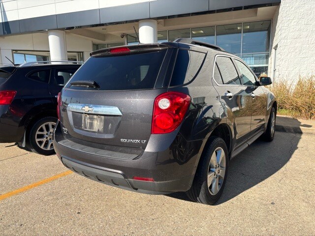 2015 Chevrolet Equinox LT photo 3