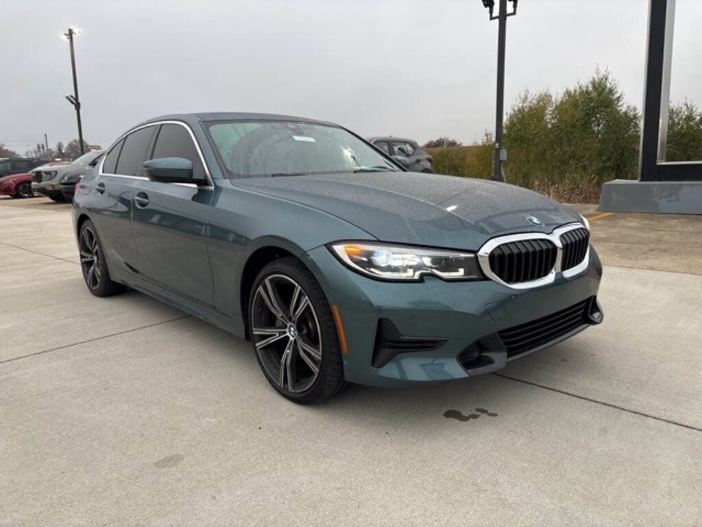 Used 2021 BMW 3 Series 330i xDrive Sedan