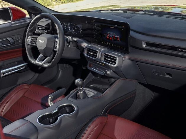 Ford Mustang interior and technology