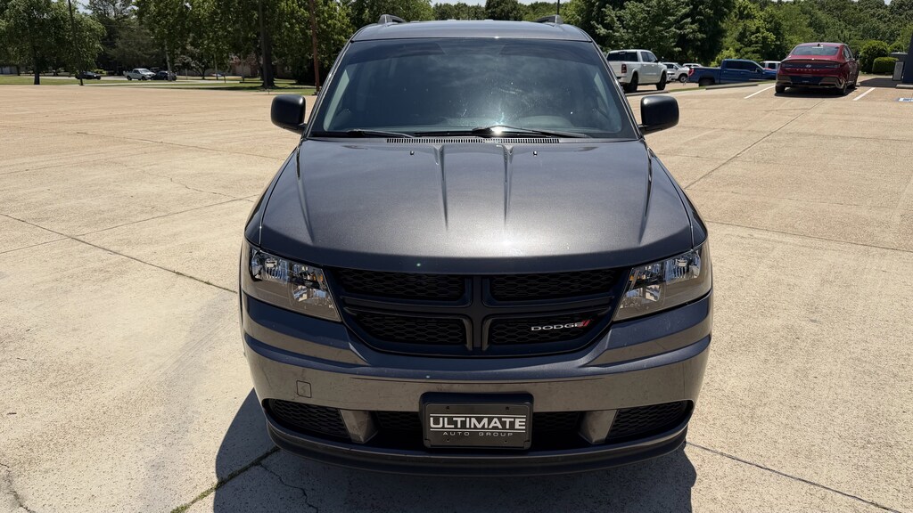 Used 2018 Dodge Journey SE SUV