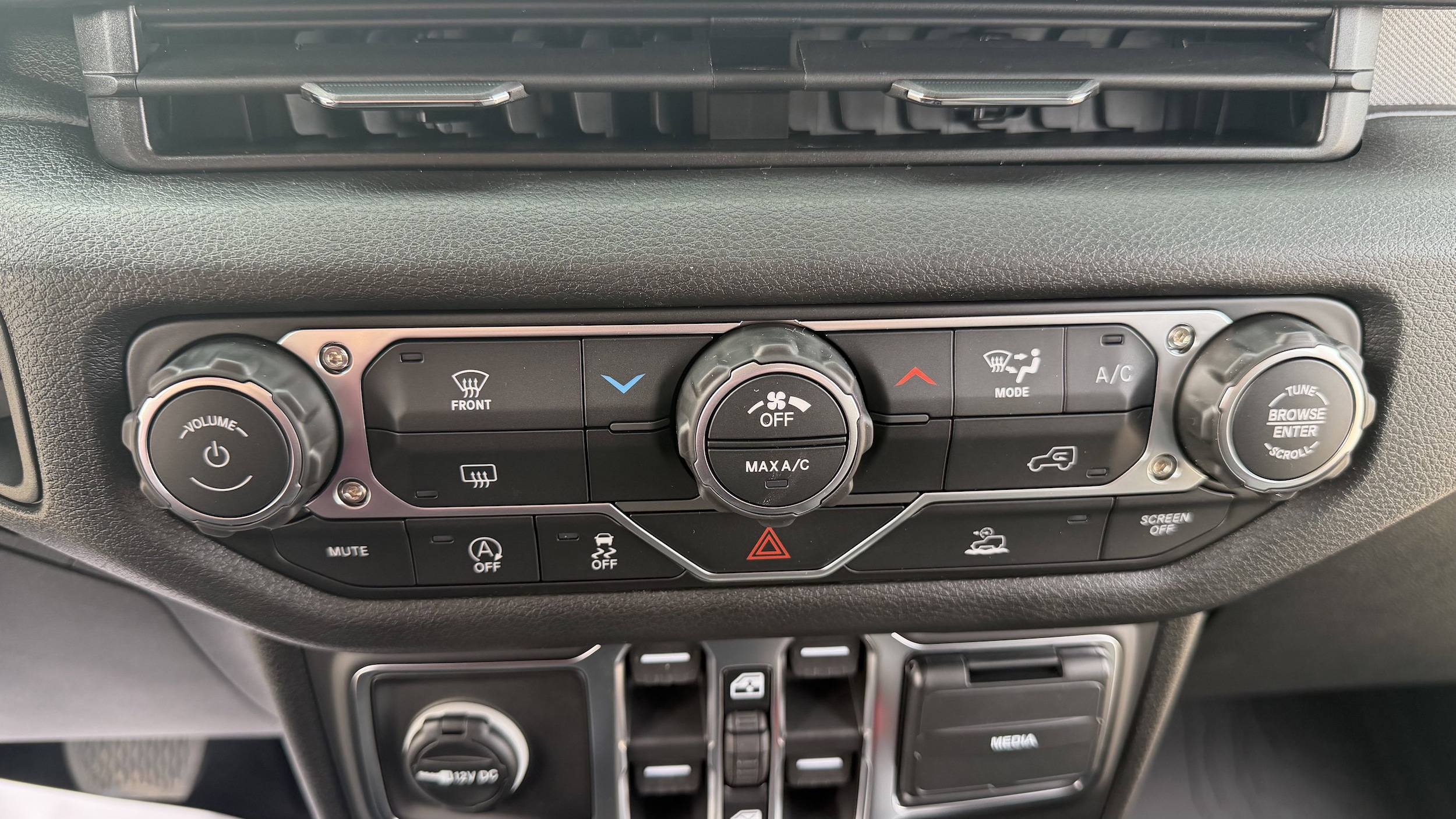 2026 Jeep Wrangler 4-Door Sport - Photo 20