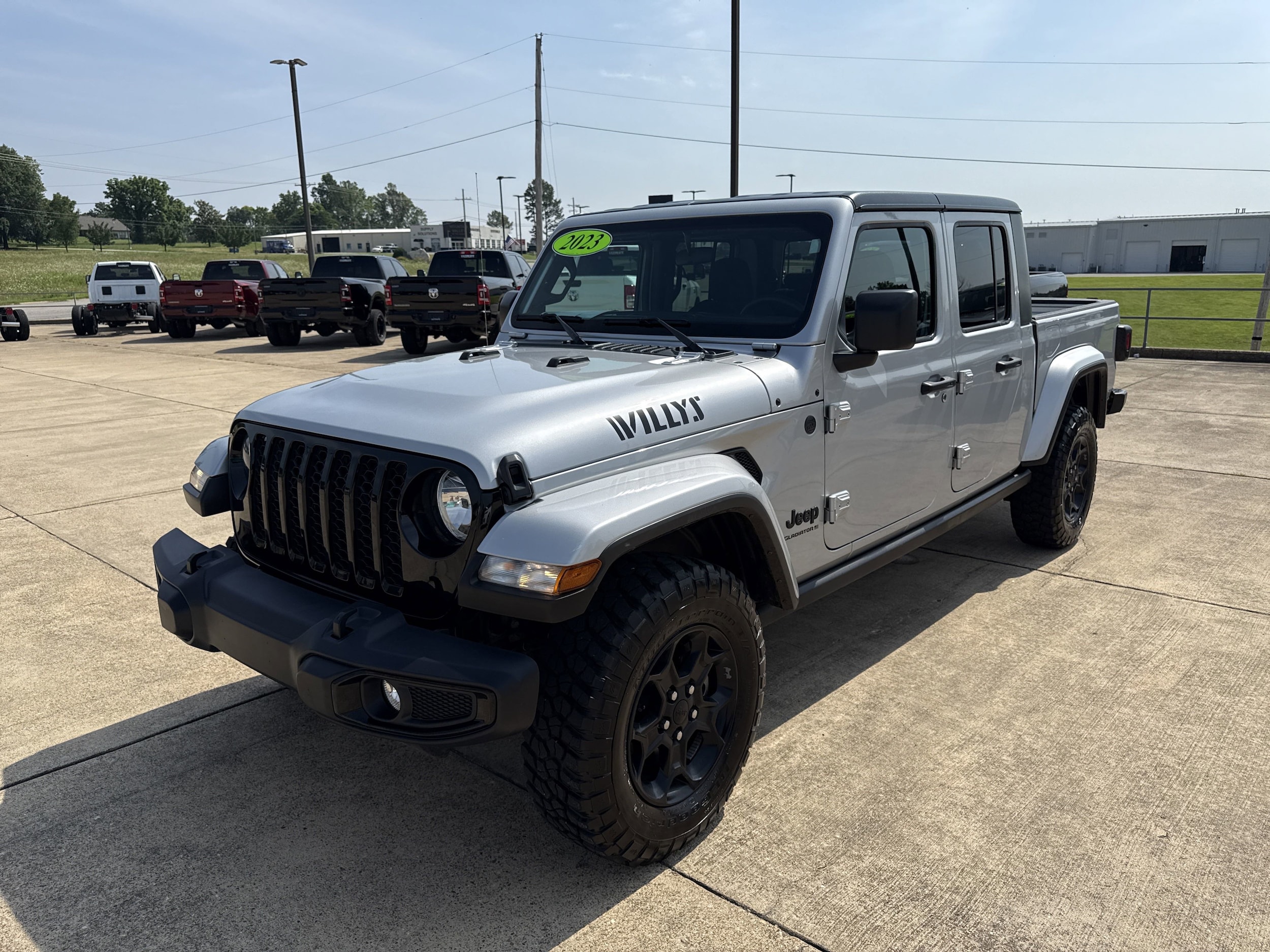 Used 2023 Jeep Gladiator WILLYS with VIN 1C6HJTAG4PL573934 for sale in Mountain Home, AR