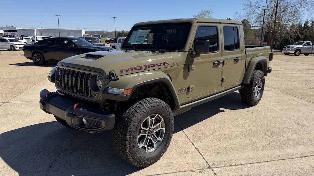 New 2026 Jeep Gladiator MOJAVE 4X4 Pickup