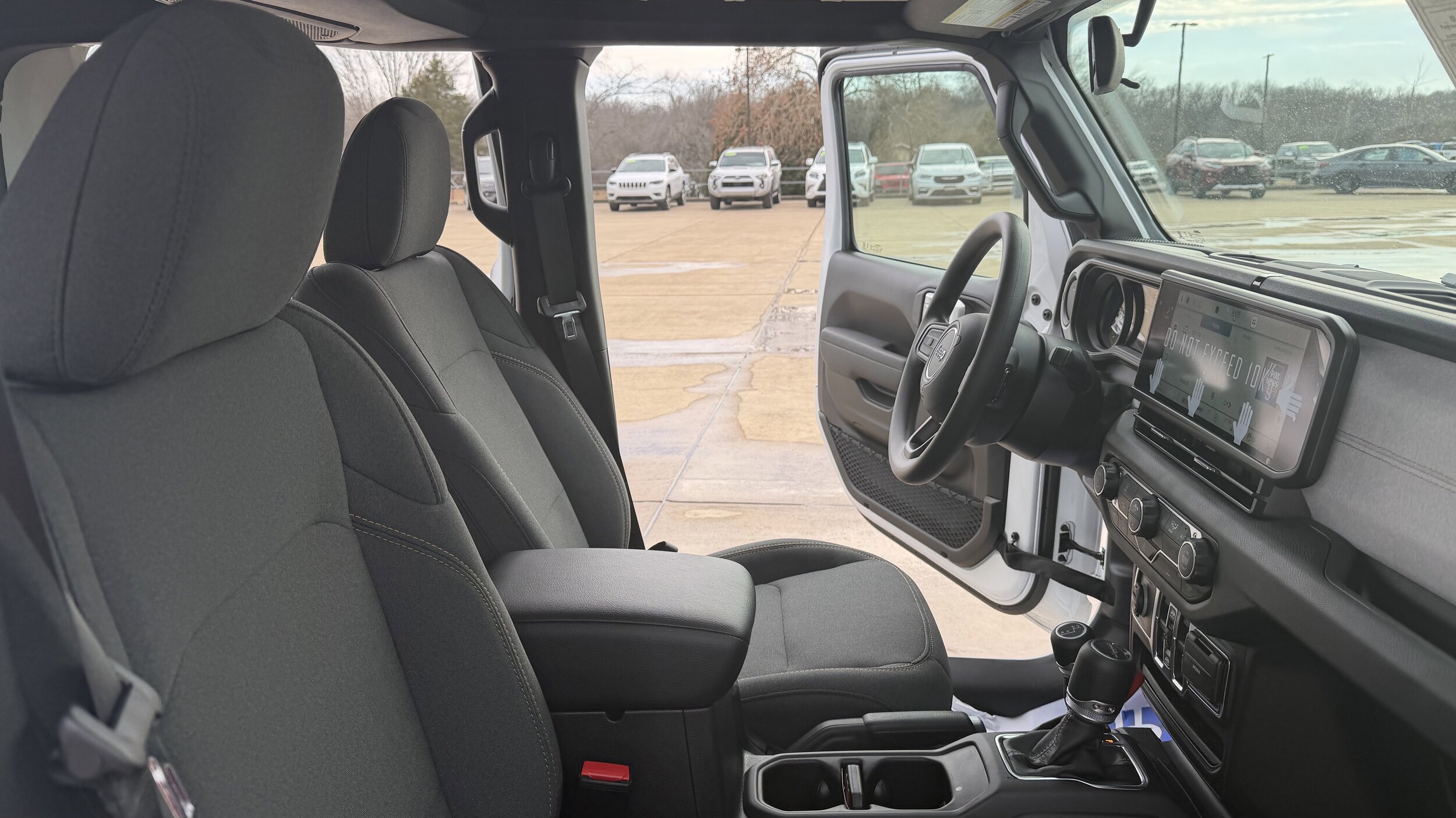 2026 Jeep Gladiator Sport - Photo 28