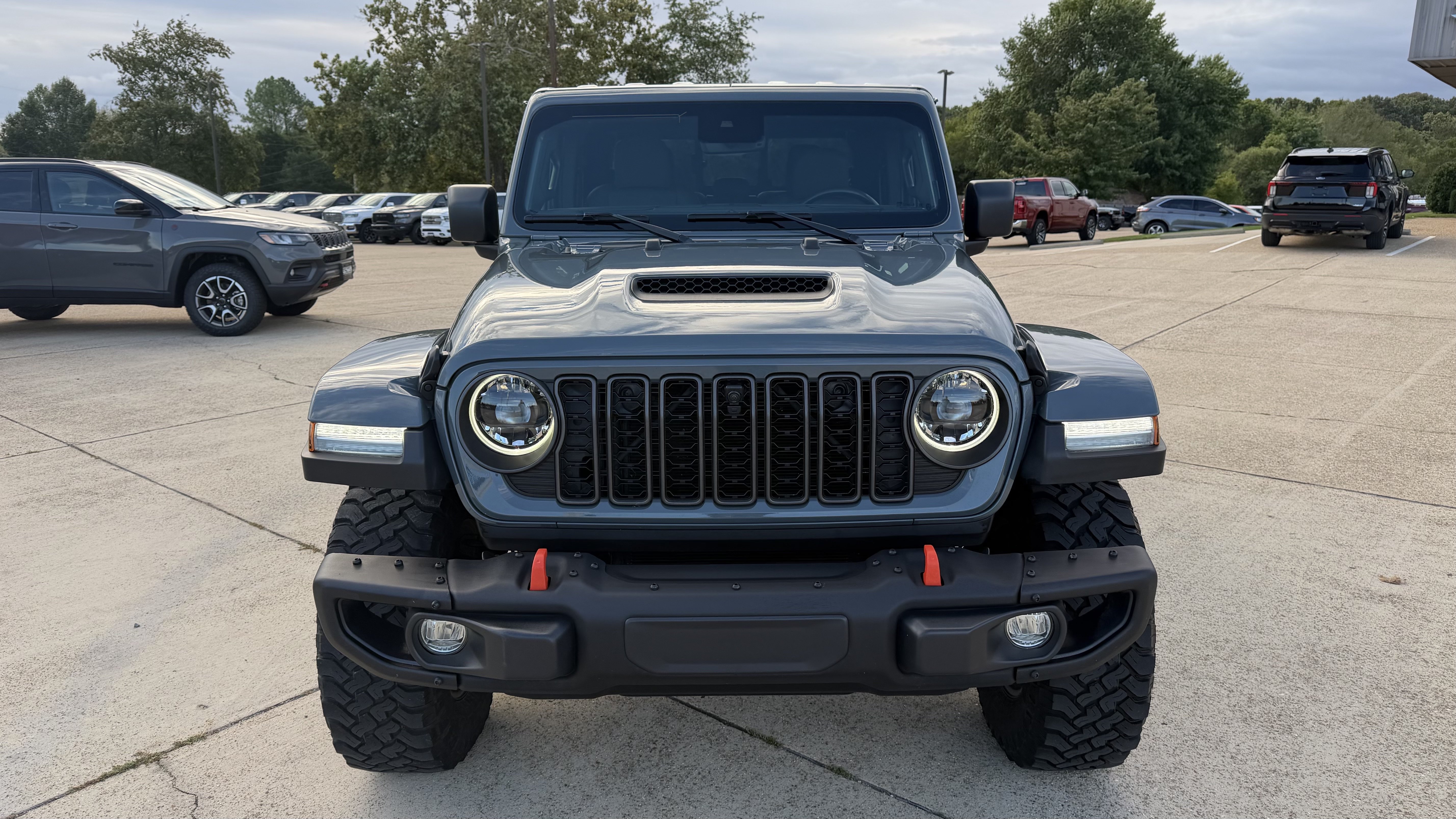 Used 2024 Jeep Gladiator Mojave Truck Crew Cab