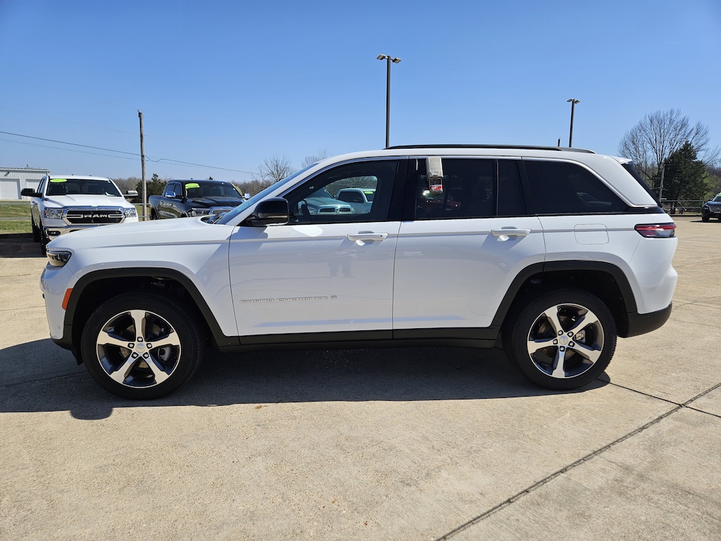 New 2026 Jeep Grand Cherokee LIMITED 4X4 Sport Utility