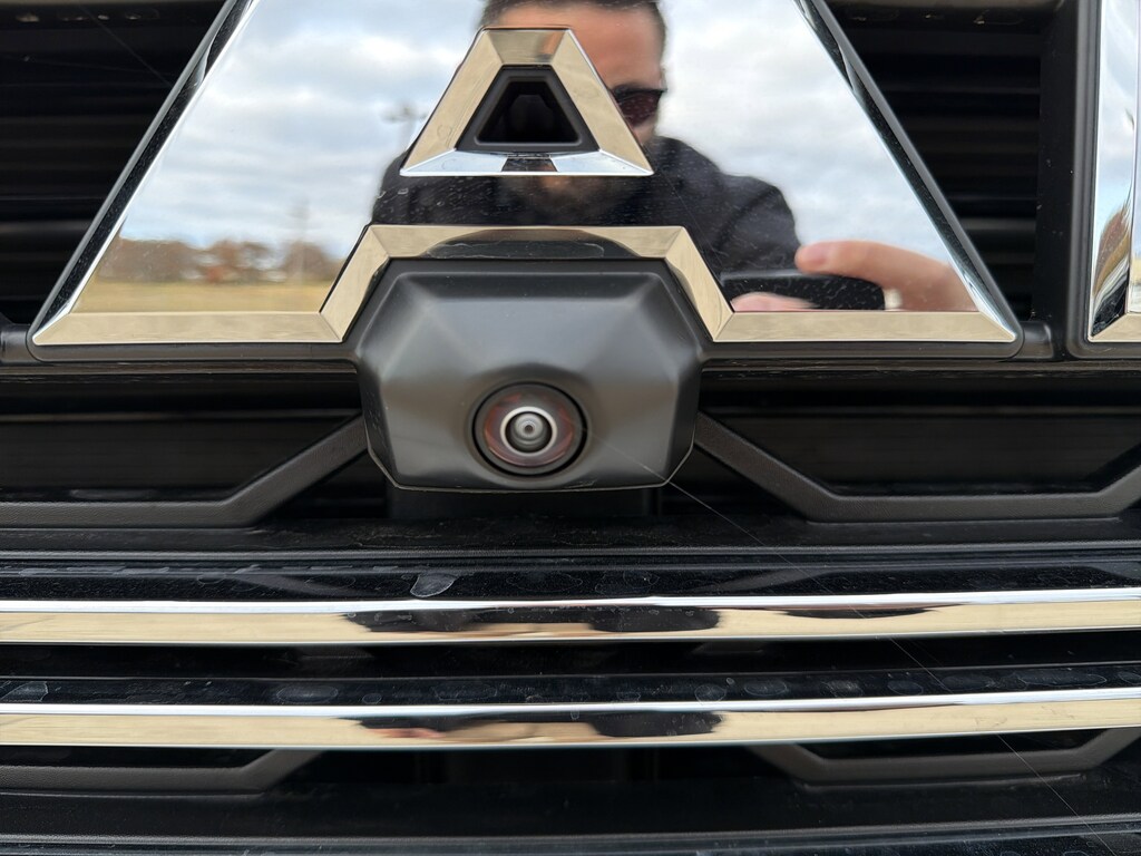 New 2026 Ram 2500 LARAMIE CREW CAB 4X4 6'4 BOX Pickup