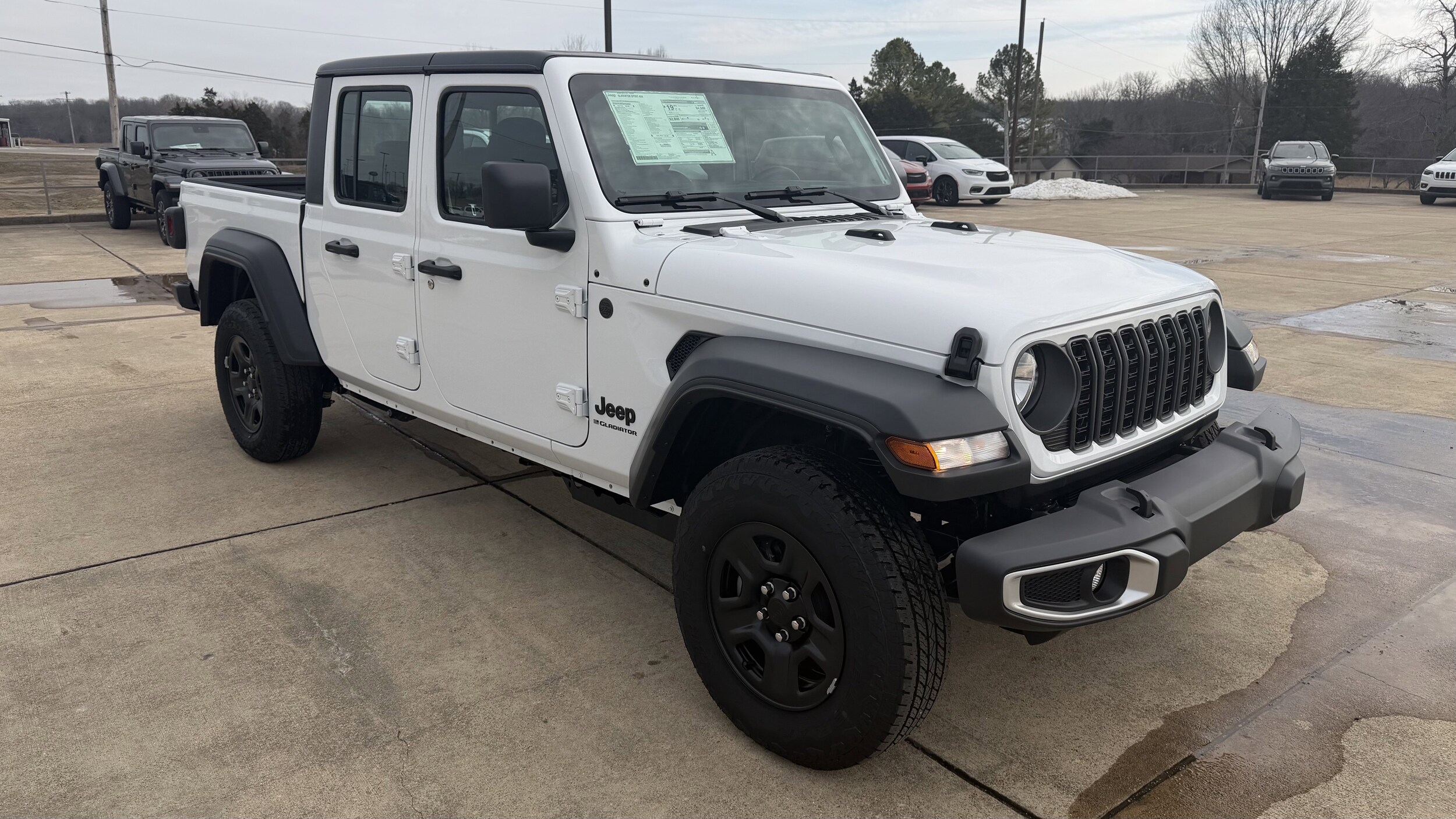 2026 Jeep Gladiator Sport - Photo 12