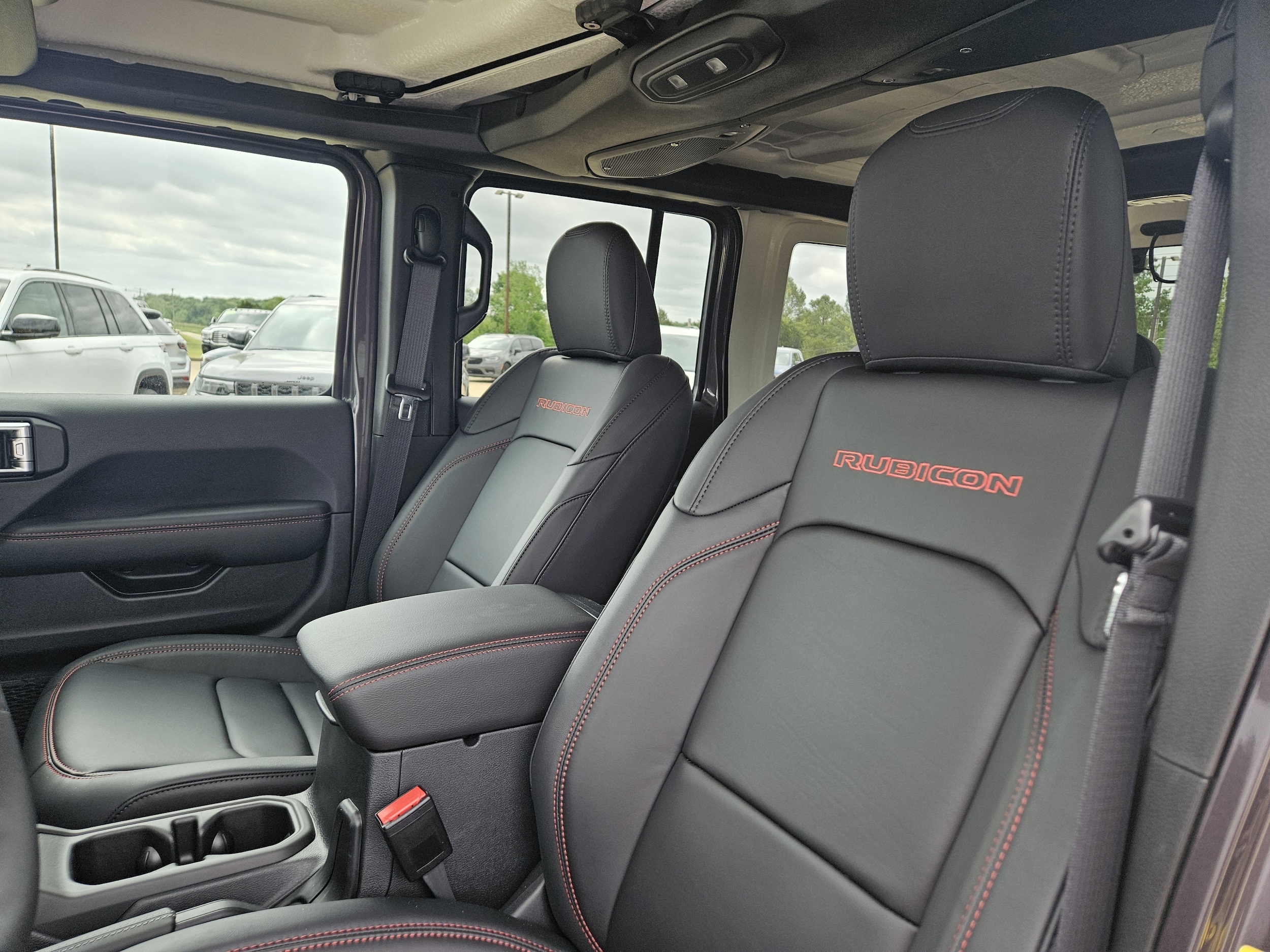 2025 Jeep Wrangler 4-Door Rubicon - Photo 13