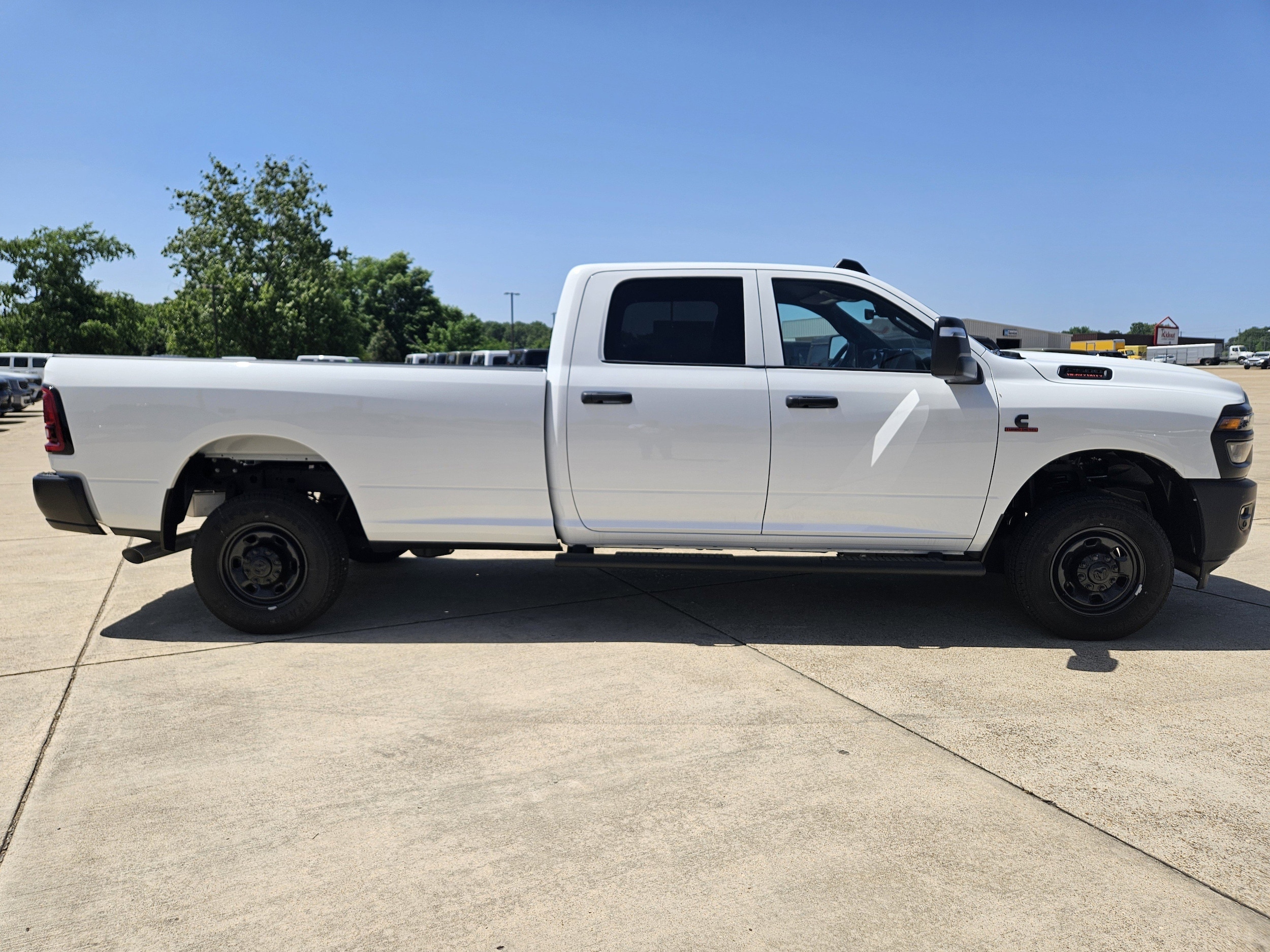 2025 RAM 2500 Tradesman - Photo 7