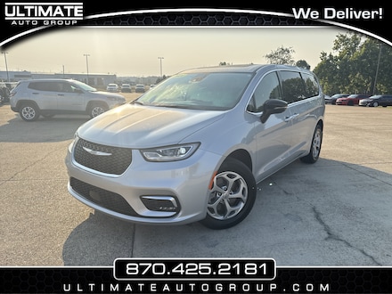 2024 Chrysler Pacifica Limited Van Passenger Van