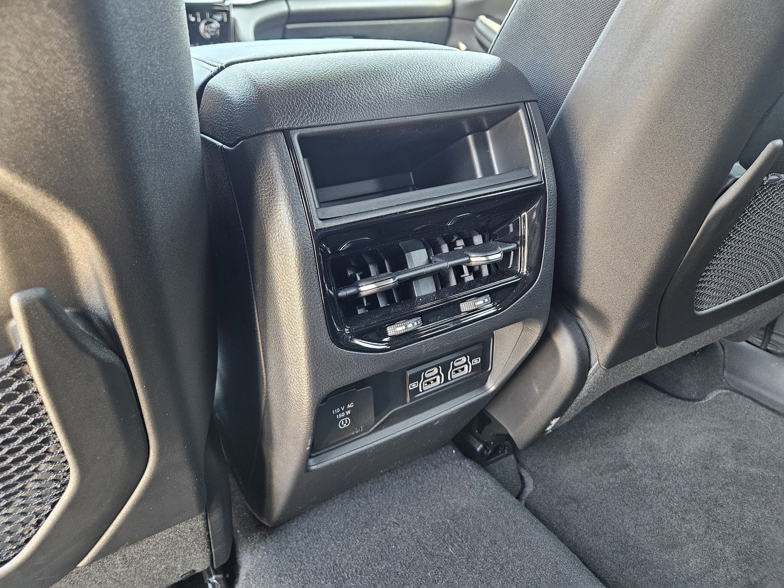 2025 Jeep Grand Cherokee Altitude - Photo 12
