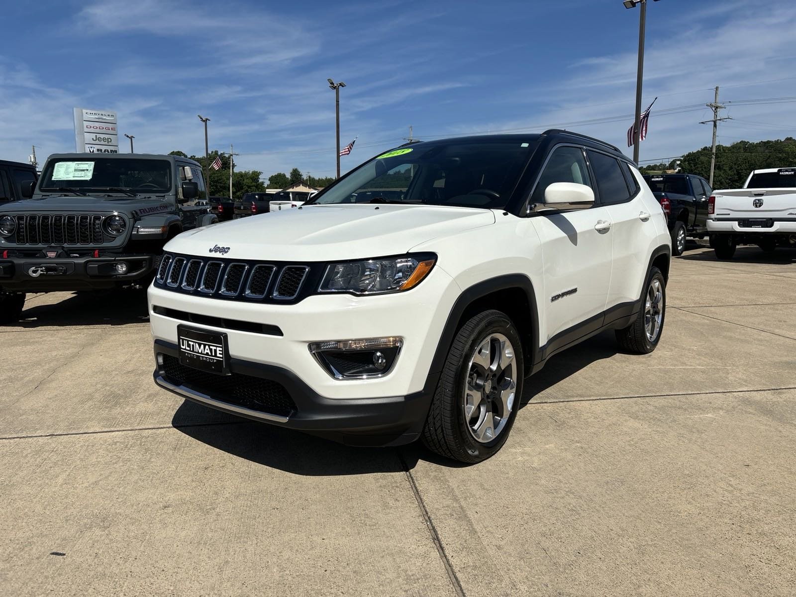 Used 2018 Jeep Compass Limited with VIN 3C4NJDCB3JT114862 for sale in Mountain Home, AR