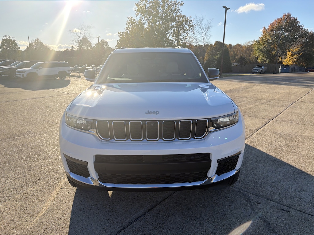 New 2025 Jeep Grand Cherokee L LIMITED 4X4 Sport Utility