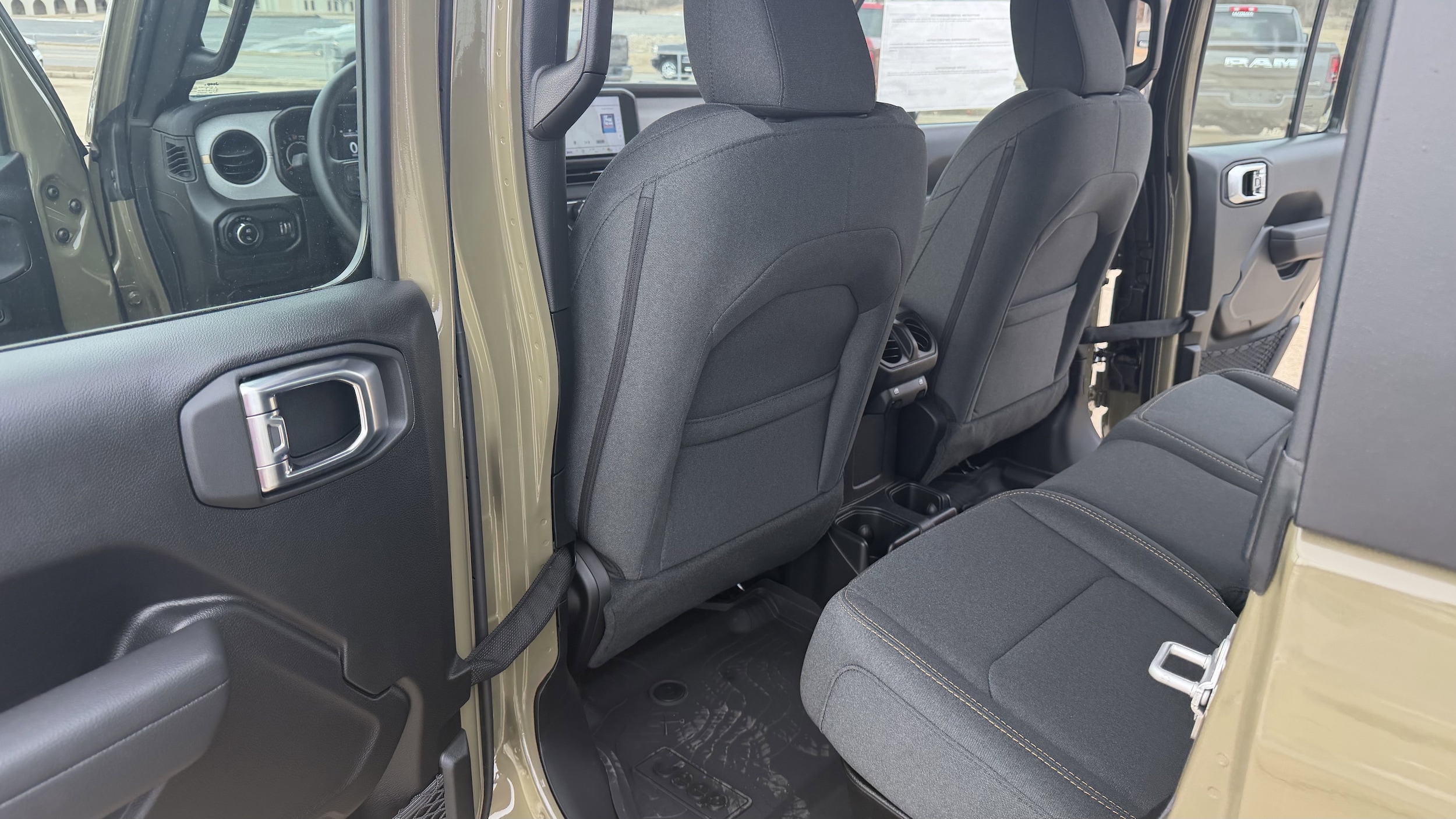 2026 Jeep Gladiator Sport - Photo 30