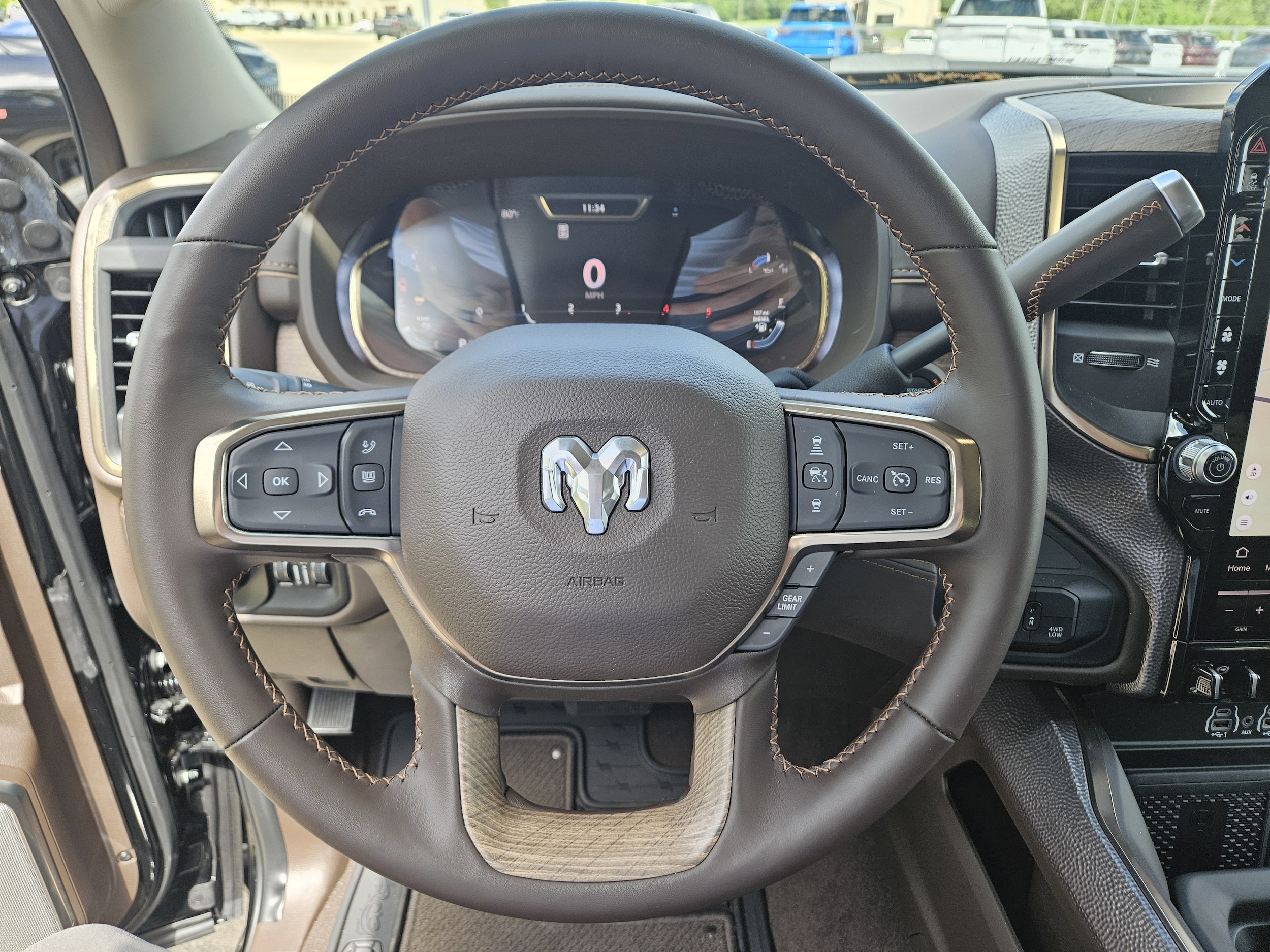 2025 RAM 2500 Limited - Photo 28