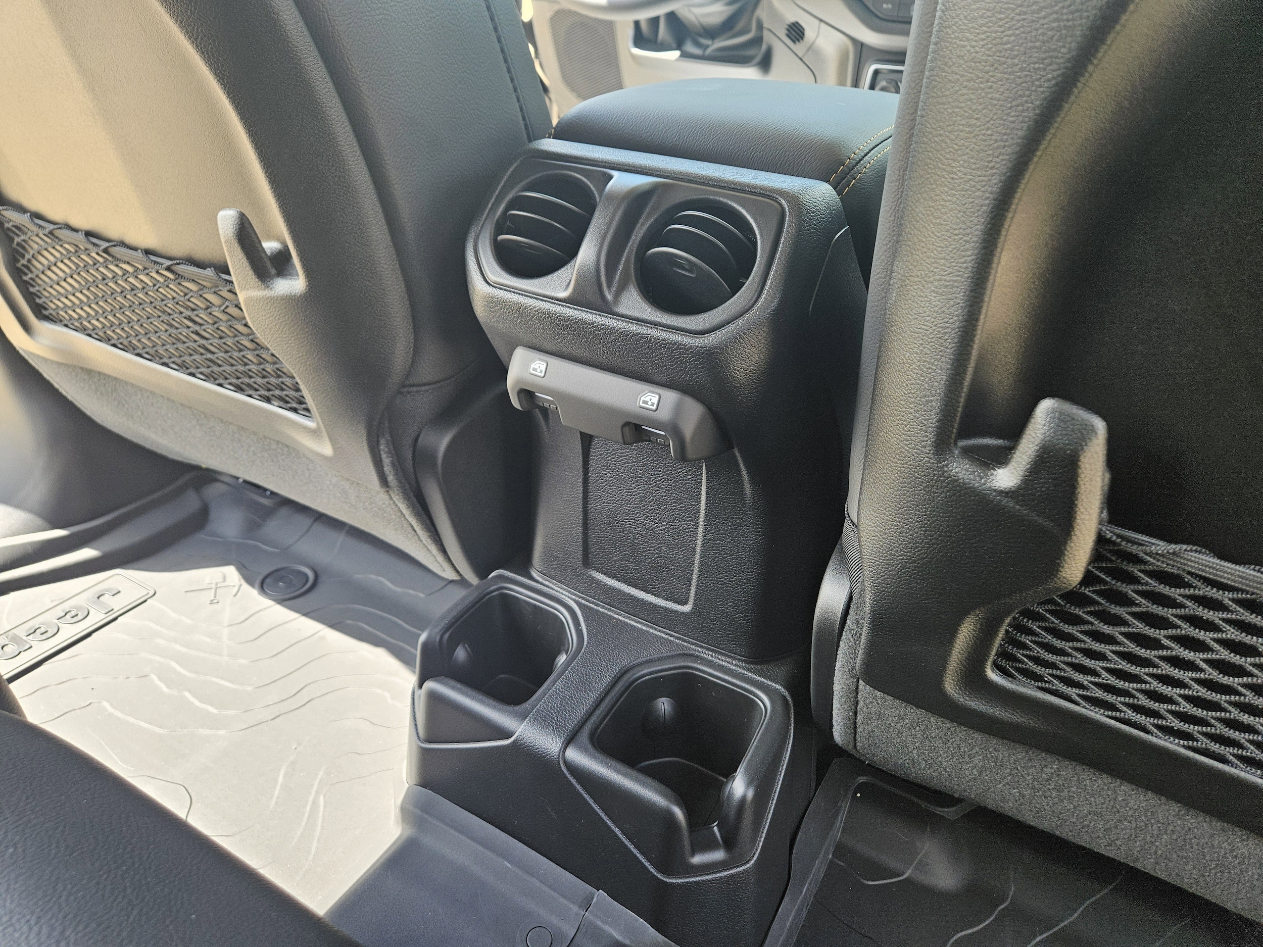 2025 Jeep Gladiator Sport S - Photo 16