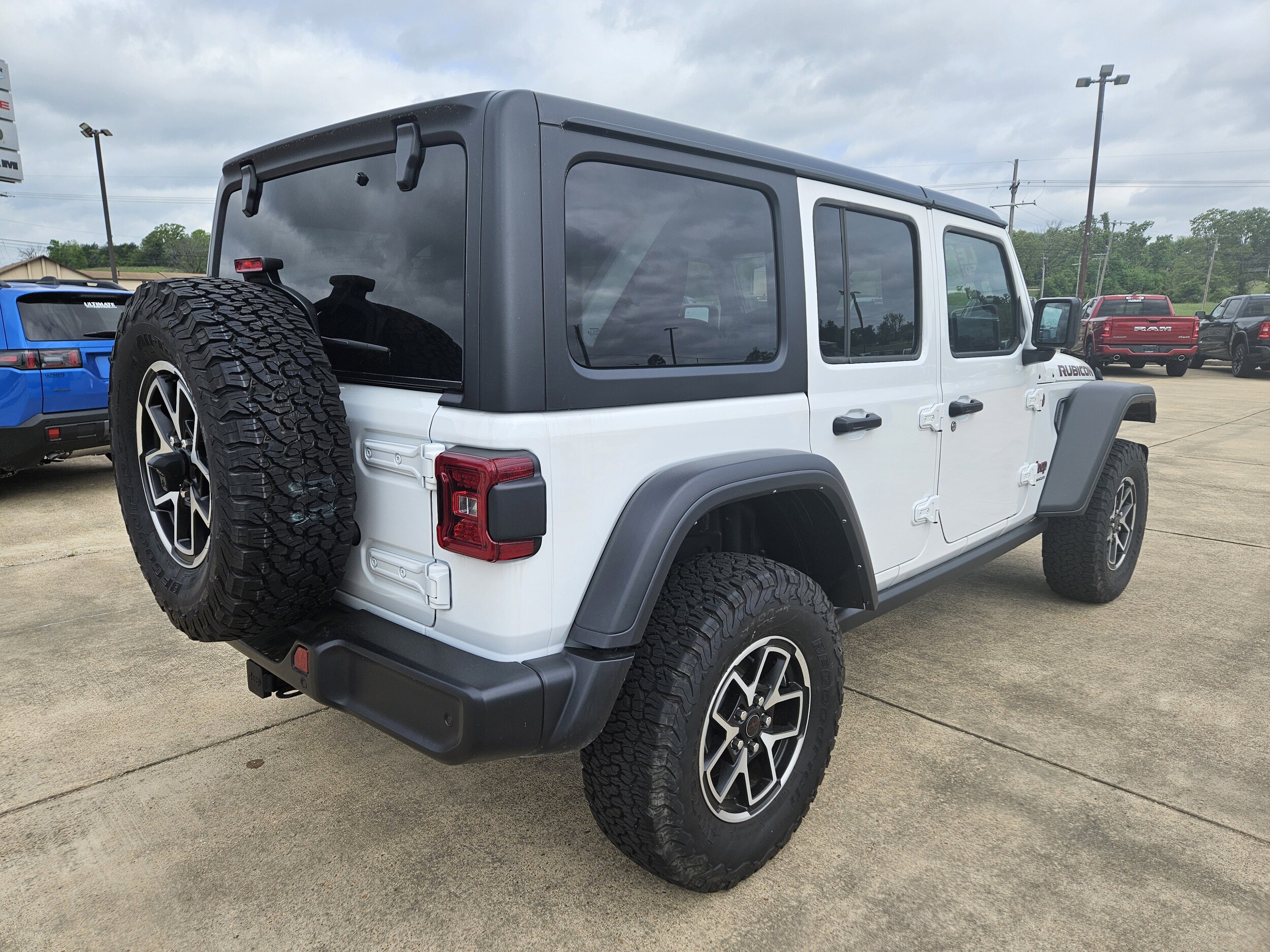 2025 Jeep Wrangler 4-Door Rubicon - Photo 6