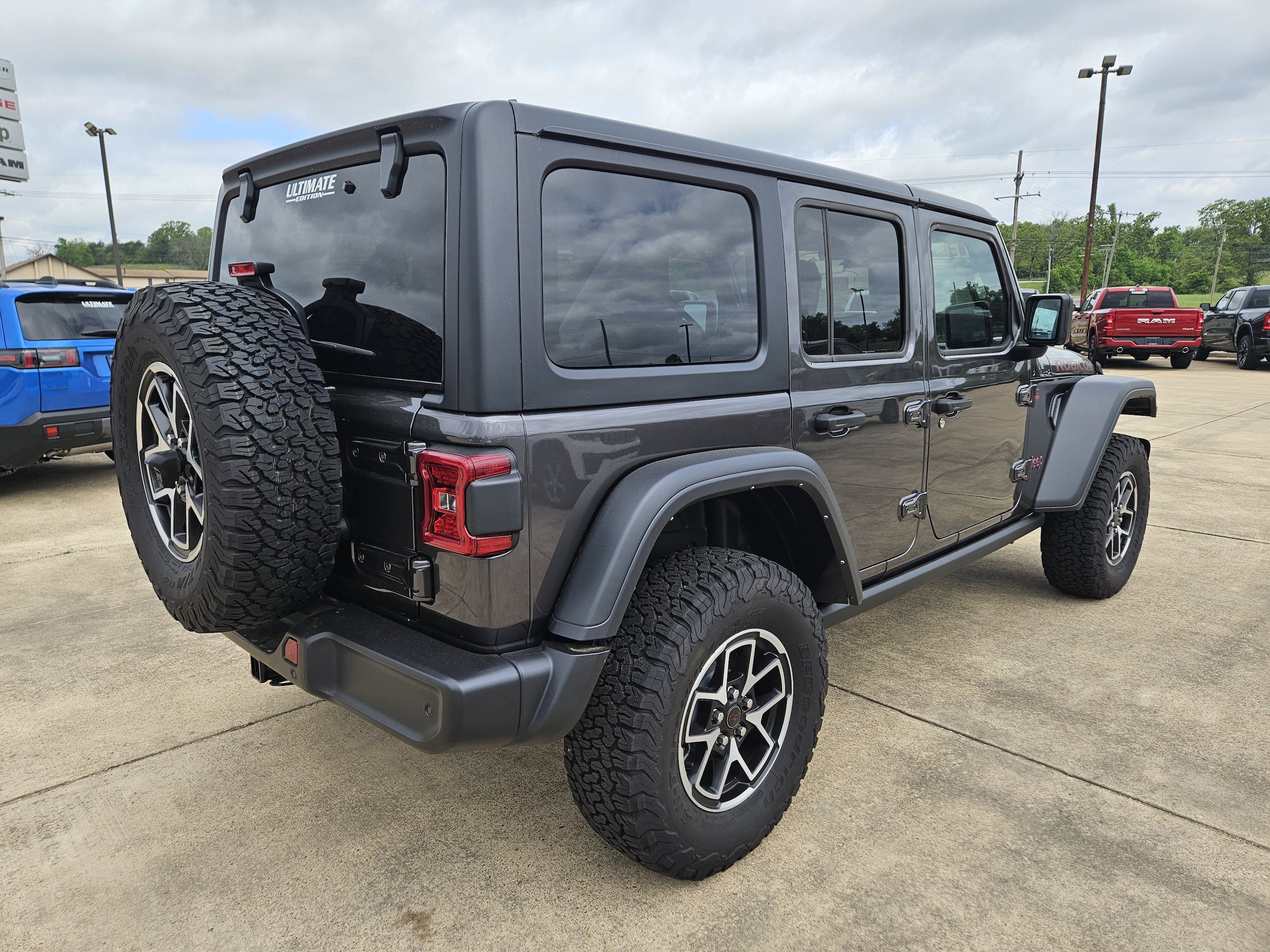 2025 Jeep Wrangler 4-Door Rubicon - Photo 6