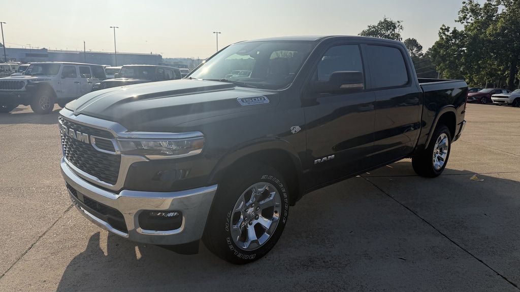 New 2026 Ram 1500 BIG HORN CREW CAB 4X4 5'7 BOX Pickup